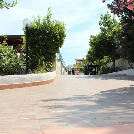 Summerbeachapartments